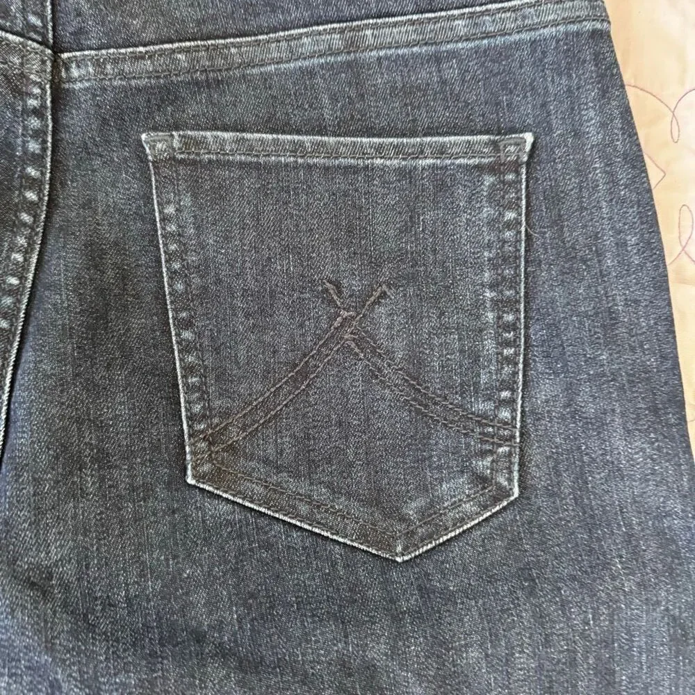 QOR Performance Denim Jean – Size 28x29 | Dark Wash | High Rise Skinny | Elaster - Picture 6 of 7